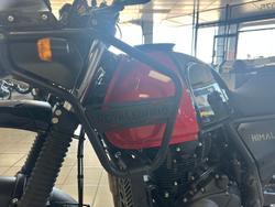 2022 Royal Enfield Himalayan E5 Premium Himalayan Black