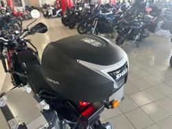 2022 Royal Enfield Himalayan E5 Premium Himalayan Black