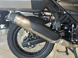 2022 Royal Enfield Himalayan E5 Premium Himalayan Black