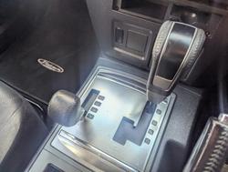 2010 Mitsubishi Pajero Platinum NT MY10 4X4 White Pearl