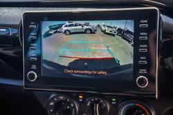 2021 Toyota Hilux SR