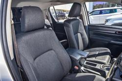 2021 Toyota Hilux SR