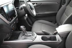 2025 Isuzu D-MAX LS-M