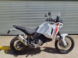 2025 Ducati Desert X Desert X White