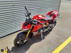 2026 Ducati Streetfighter V2 S Streetfighter Red