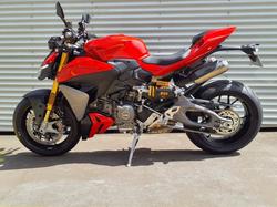 2026 Ducati Streetfighter V2 S Streetfighter Red
