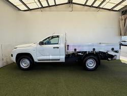 2025 Mitsubishi Triton GLX