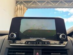 2025 Mitsubishi Triton GLX