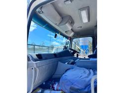 2010 UD Nissan Gwb4d