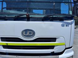 2010 UD Nissan Gwb4d
