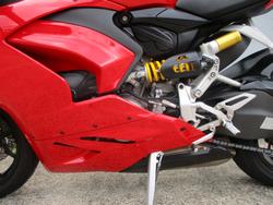 2021 DUCATI PANIGALE V2 RED