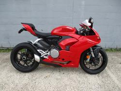 Ducati Panigale V2
