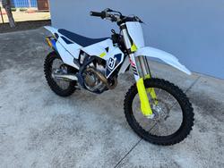 2022 Husqvarna FC350 White