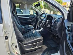 2018 Isuzu MU-X LS-T