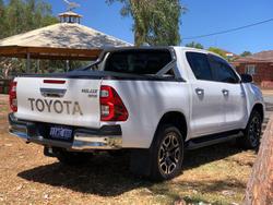 2023 Toyota Hilux SR5