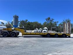 2016 Rhino Tri Axle Trailer