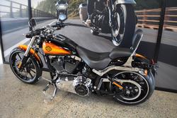2015 HARLEY-DAVIDSON FXSB SOFTAIL BREAKOUT