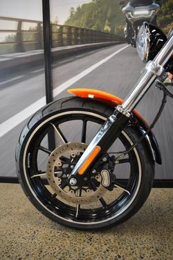 2015 HARLEY-DAVIDSON FXSB SOFTAIL BREAKOUT