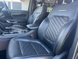 2023 Ford Everest Platinum