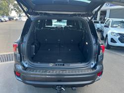 2023 Ford Everest Platinum