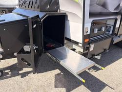 2026 Crusader My25 Xcountry Madmax