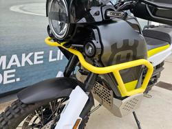 2022 HUSQVARNA NORDEN 901 Yellow