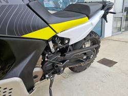 2022 HUSQVARNA NORDEN 901 Yellow