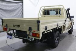 2025 Toyota Landcruiser GXL