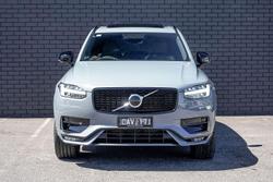 2022 Volvo XC90 B6 R-Design