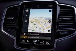 2022 Volvo XC90 B6 R-Design