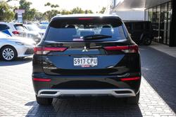 2021 Mitsubishi Outlander Exceed Tourer