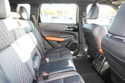 2021 Mitsubishi Outlander Exceed Tourer