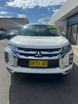 2023 Mitsubishi ASX ES