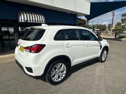 2023 Mitsubishi ASX ES