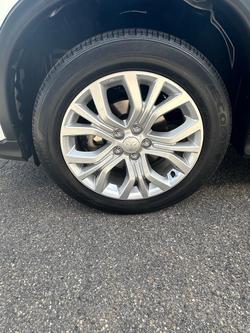 2023 Mitsubishi ASX ES