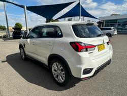 2023 Mitsubishi ASX ES