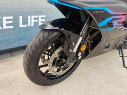 2024 Yamaha YZF-R7LA GREY