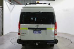 2020 Toyota Hiace Commuter