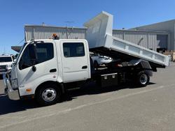 2017 Hino 300 717 , 7 SEAT DUAL CAB, 3.8m TIPPER, X SHIRE