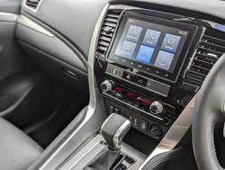 2023 Mitsubishi Pajero Sport Exceed