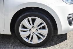 2019 Suzuki Swift GL Navigator