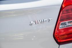 2019 Suzuki Swift GL Navigator
