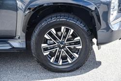 2021 Mitsubishi Pajero Sport Exceed