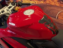 2020 Ducati Panigale V2 Panigale Red