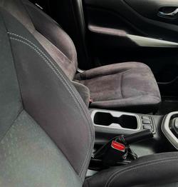 2020 Nissan Navara ST