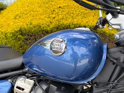 2025 Royal Enfield SUPER METEOR 650 Astral blue