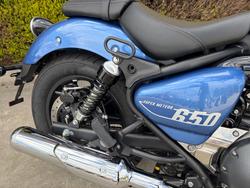 2025 Royal Enfield SUPER METEOR 650 Astral blue