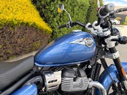 2025 Royal Enfield SUPER METEOR 650 Astral blue