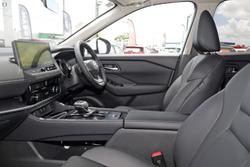 2026 Nissan X-TRAIL ST-L T33 MY26 Everest White