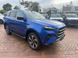 2025 Isuzu MU-X LS-T